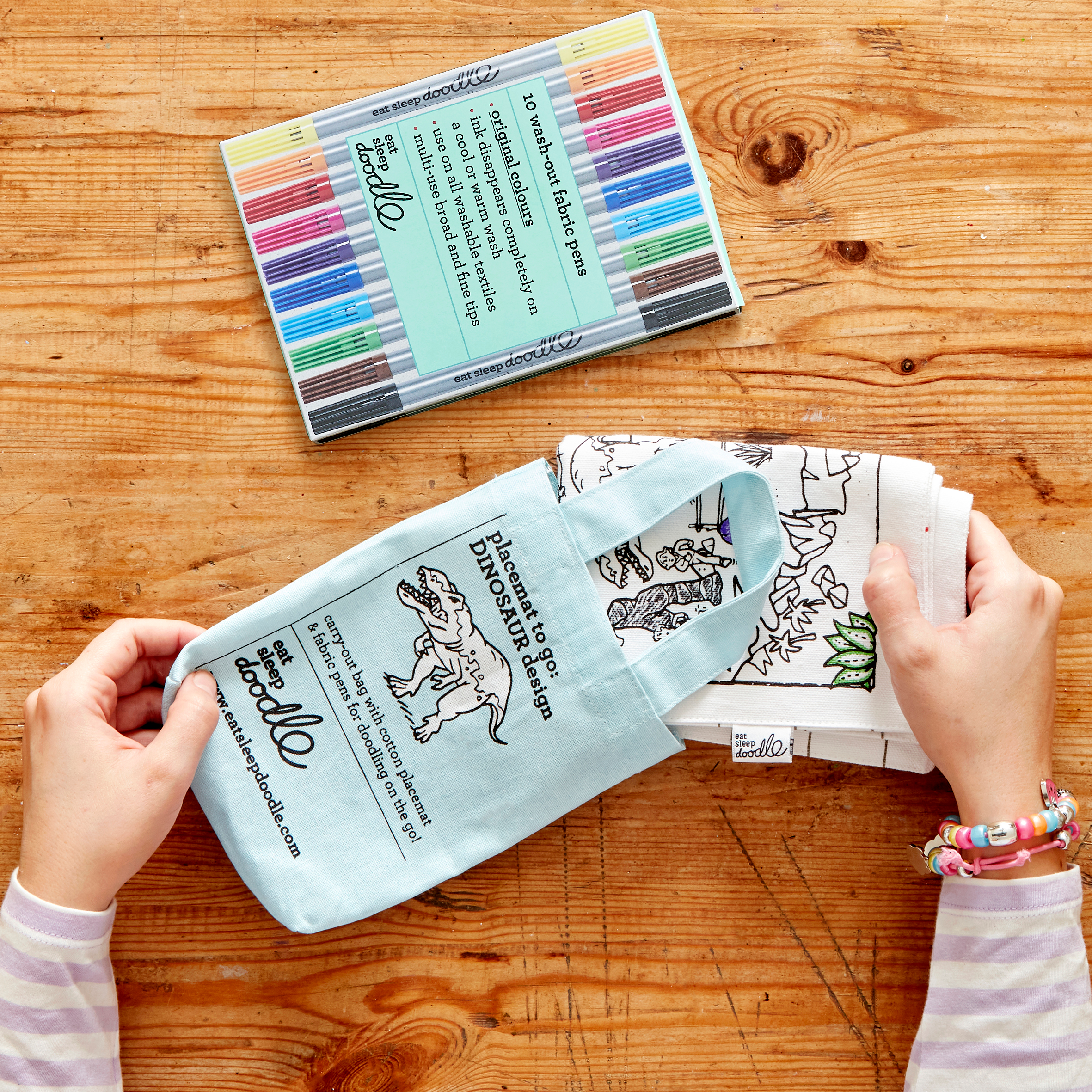 Dinosaur Placemat to Go - Colouring Craft Kit