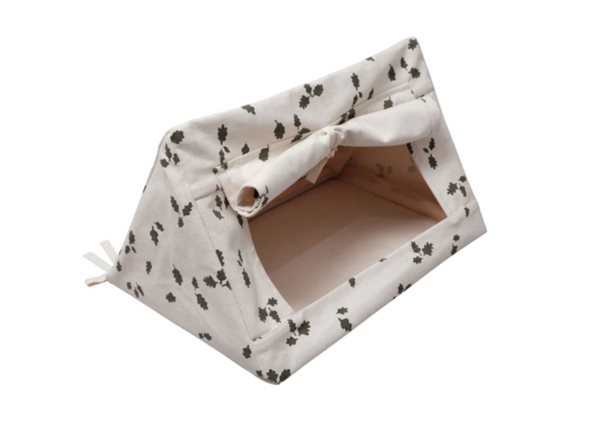 Doll Tent Oak Leaves