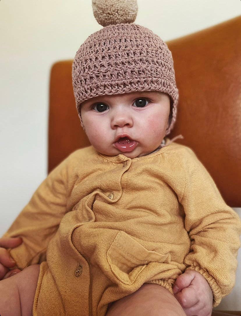 Acorn bonnet: Chalky Pink / Oatmeal