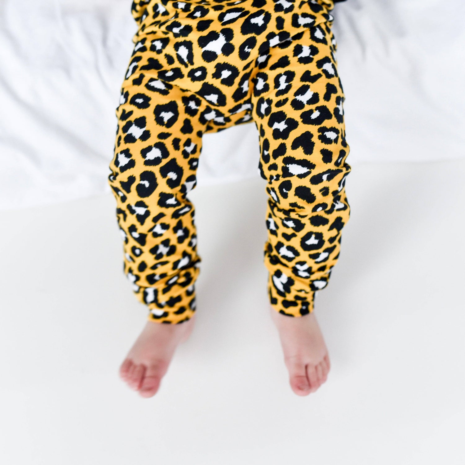 Yellow leopard print Leggings