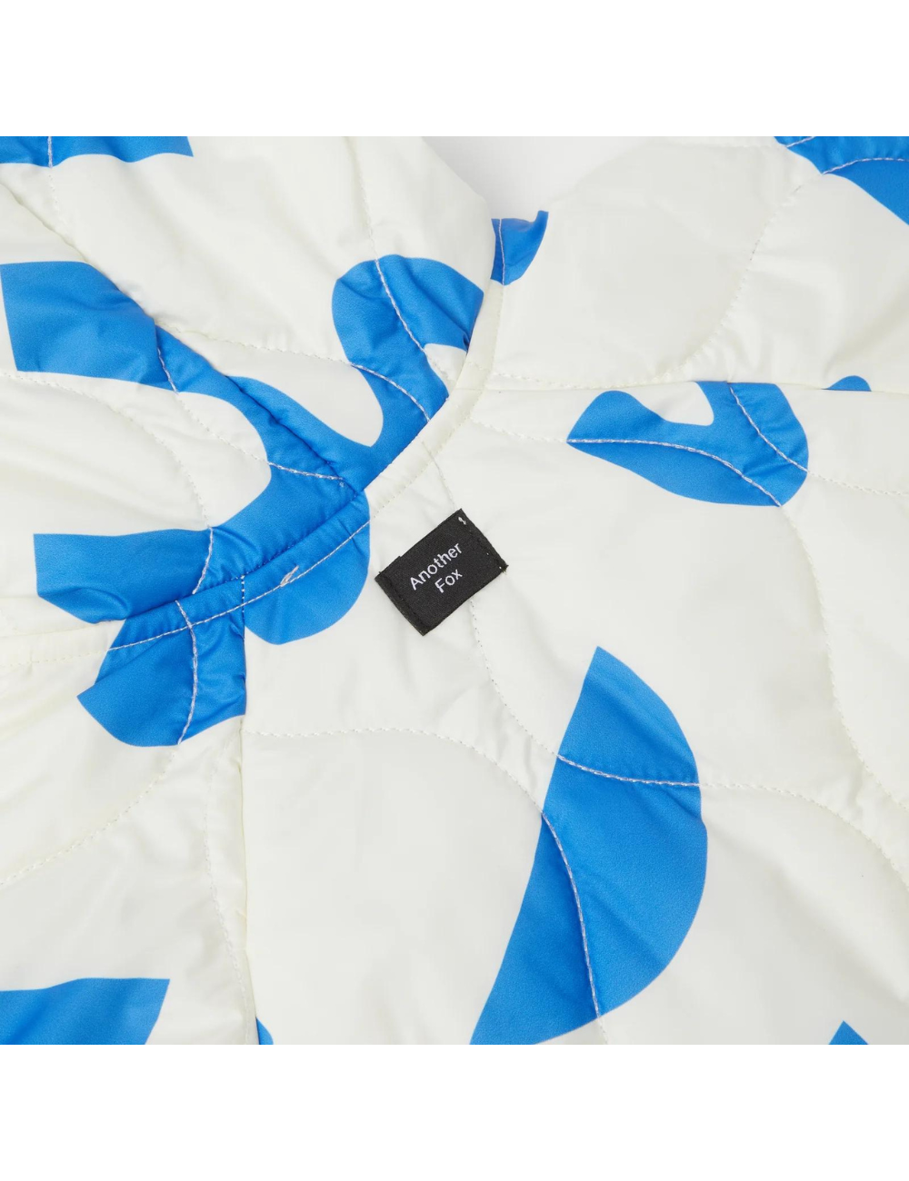 Abstract Hero Quilted Pramsuit