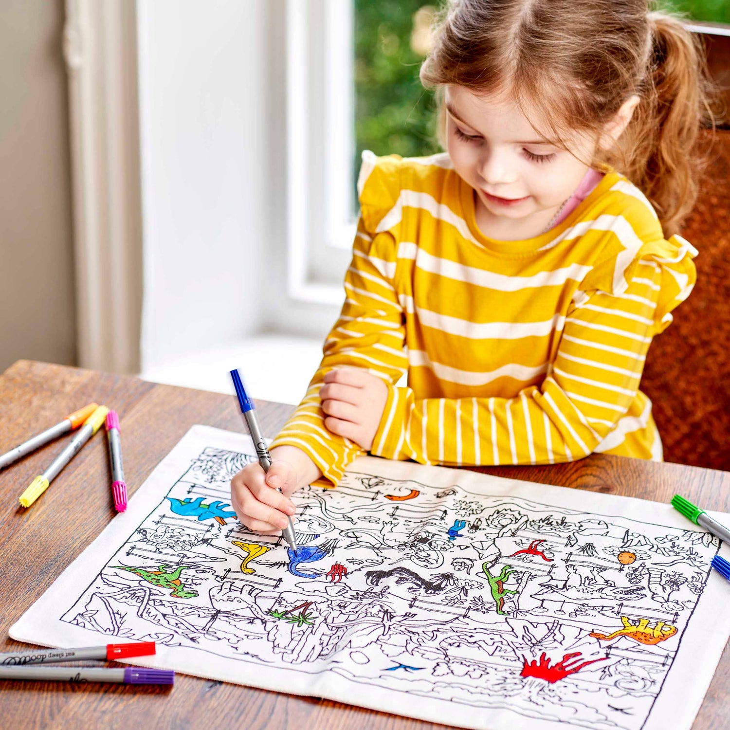 Dinosaur Placemat to Go - Colouring Craft Kit