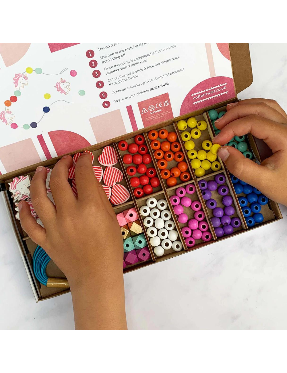 Unicorns &amp; Rainbows Bracelet Making Kit