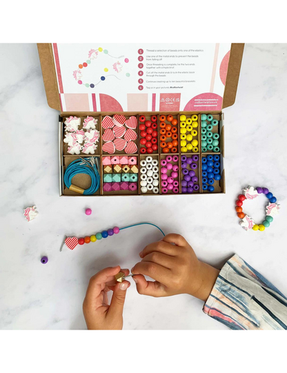 Unicorns &amp; Rainbows Bracelet Making Kit
